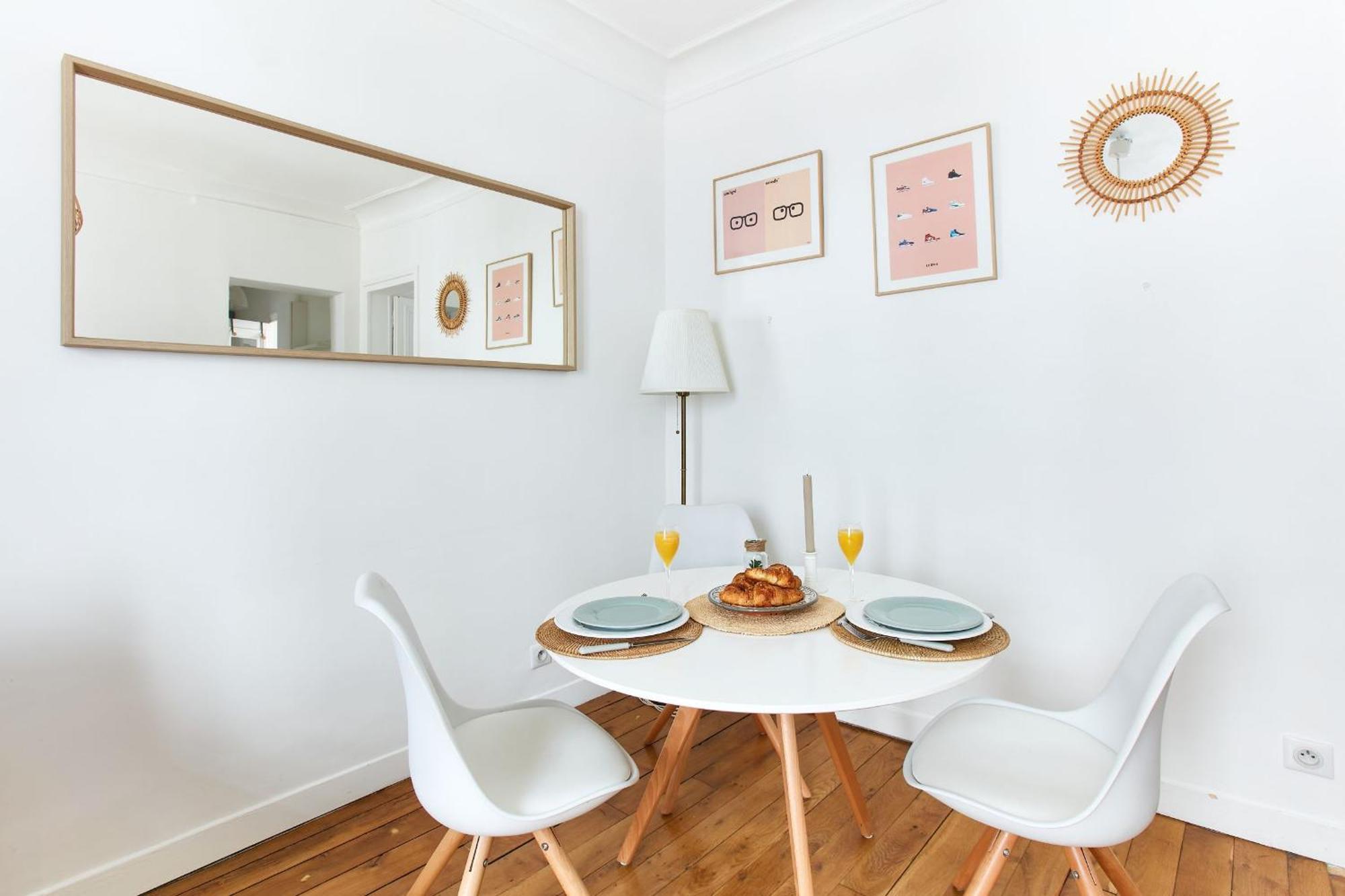 Montmartre & Rue Durantin - 1Br - Cityapartmentstay Paryż Zewnętrze zdjęcie