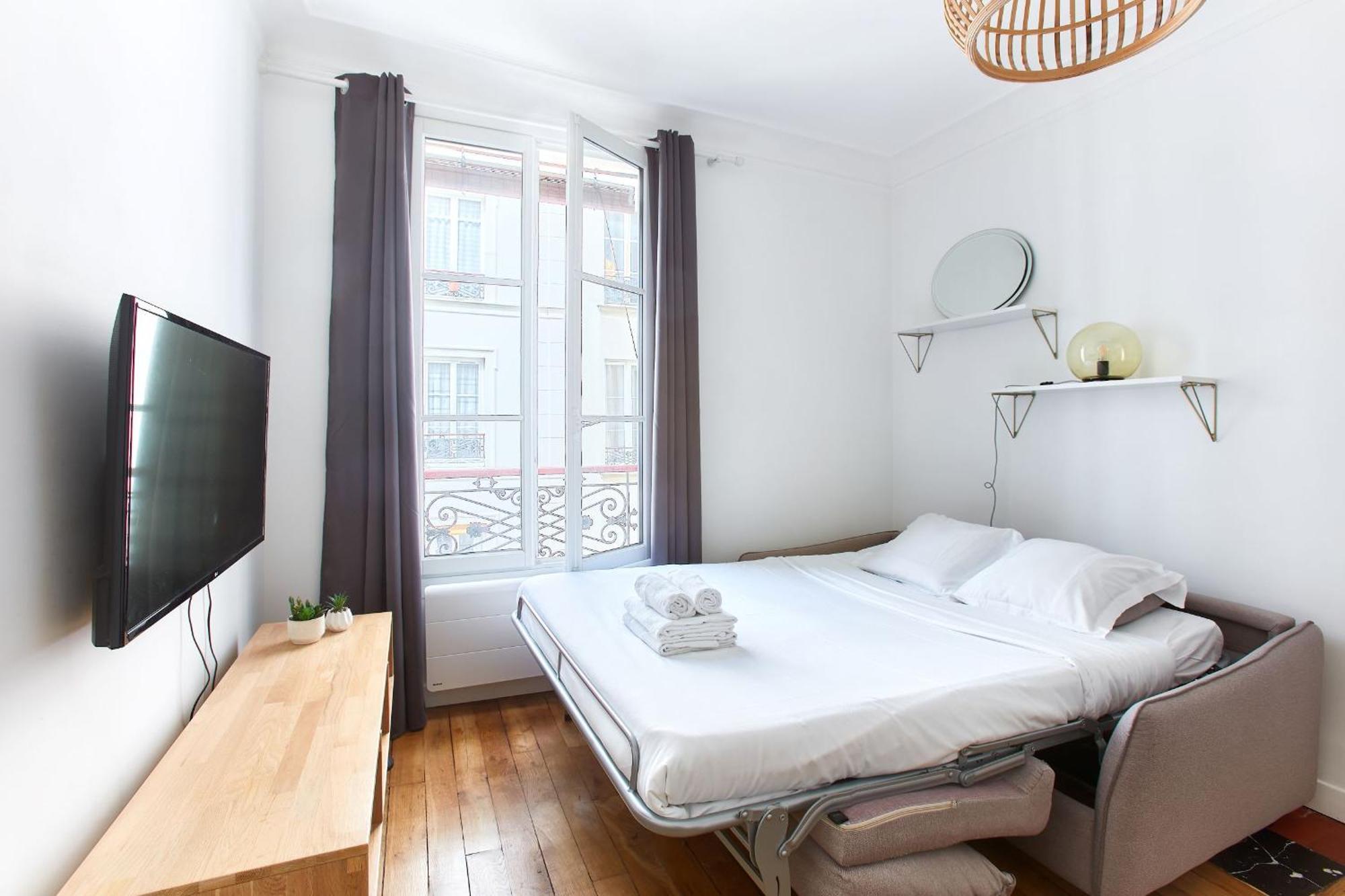 Montmartre & Rue Durantin - 1Br - Cityapartmentstay Paryż Zewnętrze zdjęcie