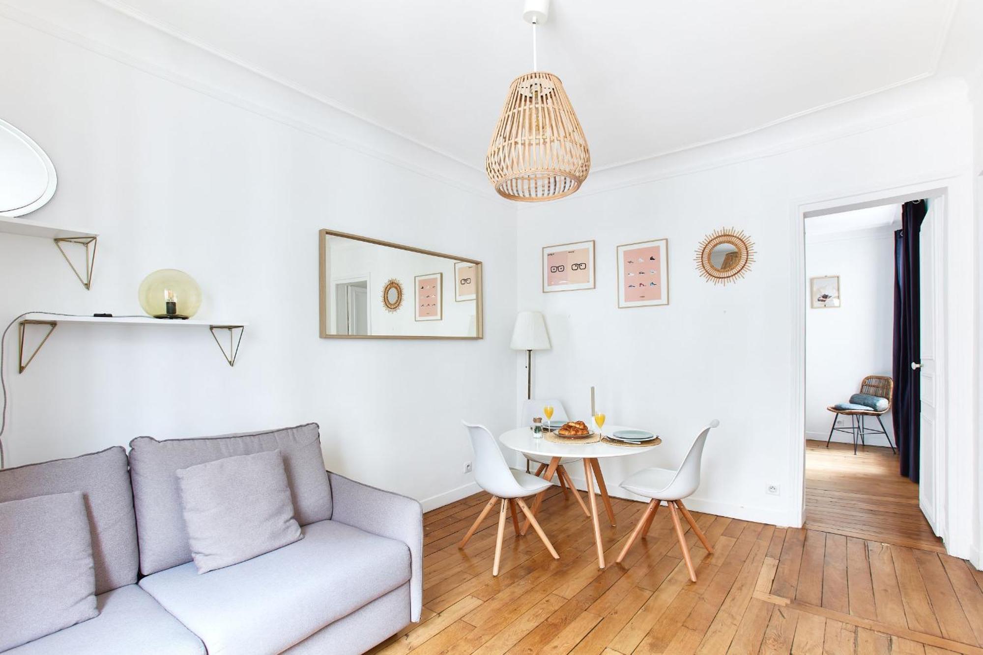 Montmartre & Rue Durantin - 1Br - Cityapartmentstay Paryż Zewnętrze zdjęcie