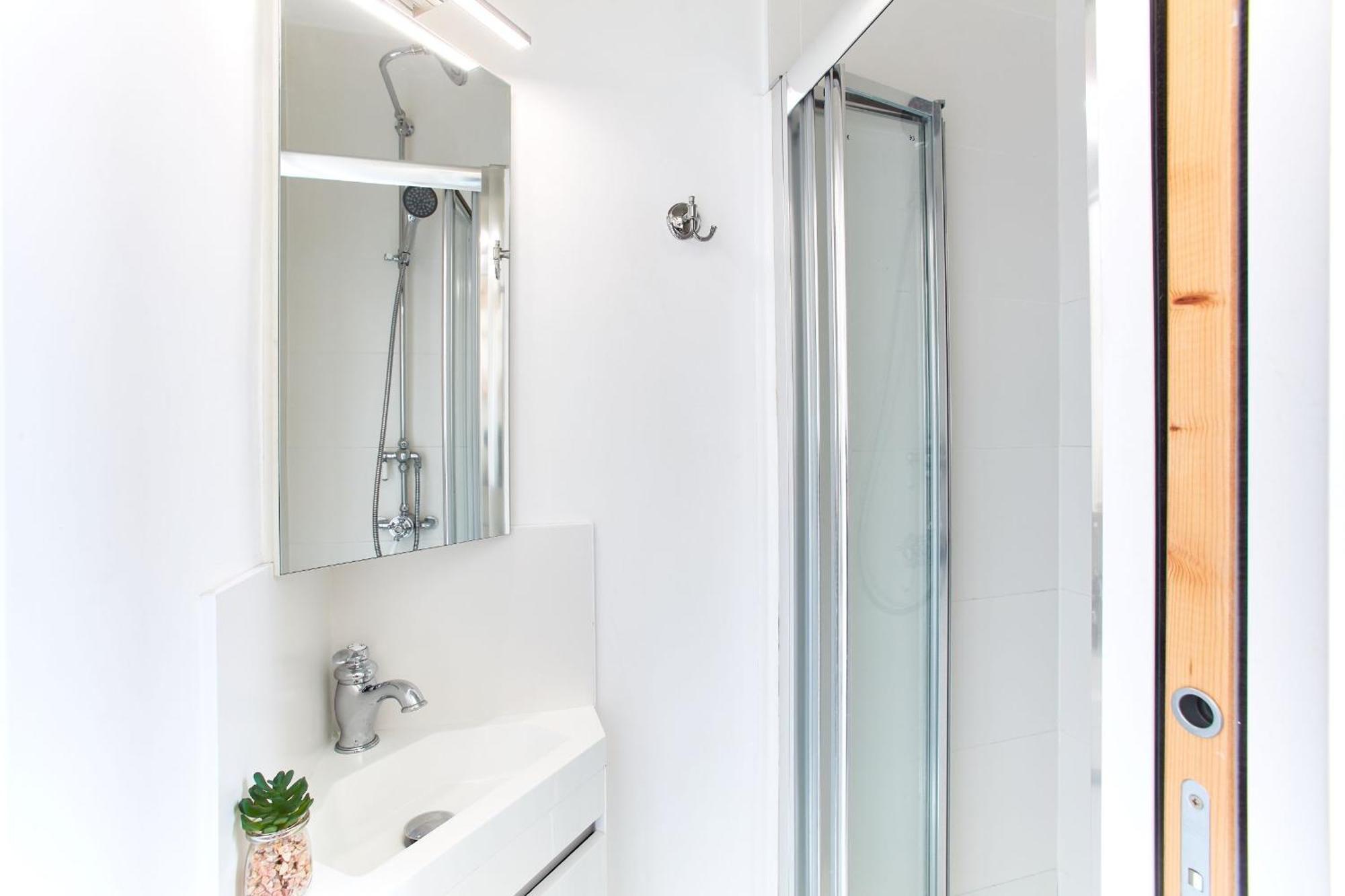 Montmartre & Rue Durantin - 1Br - Cityapartmentstay Paryż Zewnętrze zdjęcie